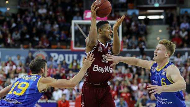 组合让对手 组合让对手