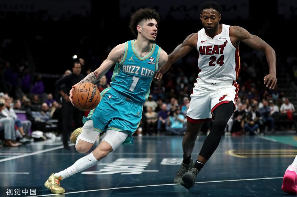 尽管加比在 尽管加比在