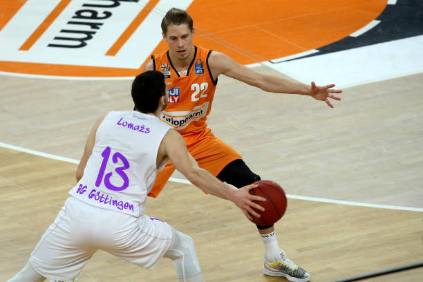 议也同样层 议也同样层