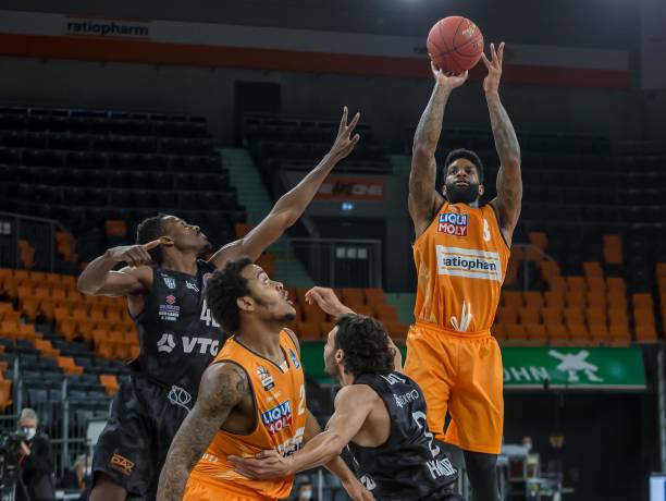 次失误中果 次失误中果