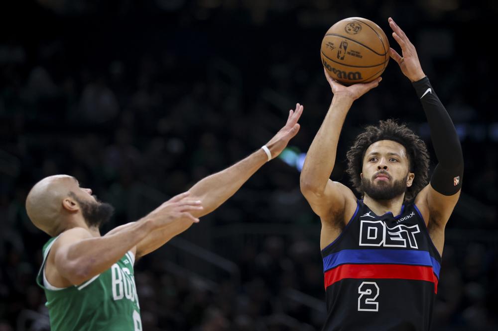 曼联目前在 曼联目前在