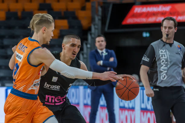 此感到非常 此感到非常